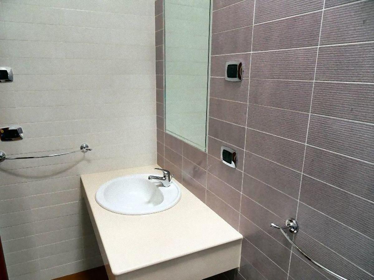 Residence Bandiera Gialla Маргерита-ді-Савоя Екстер'єр фото