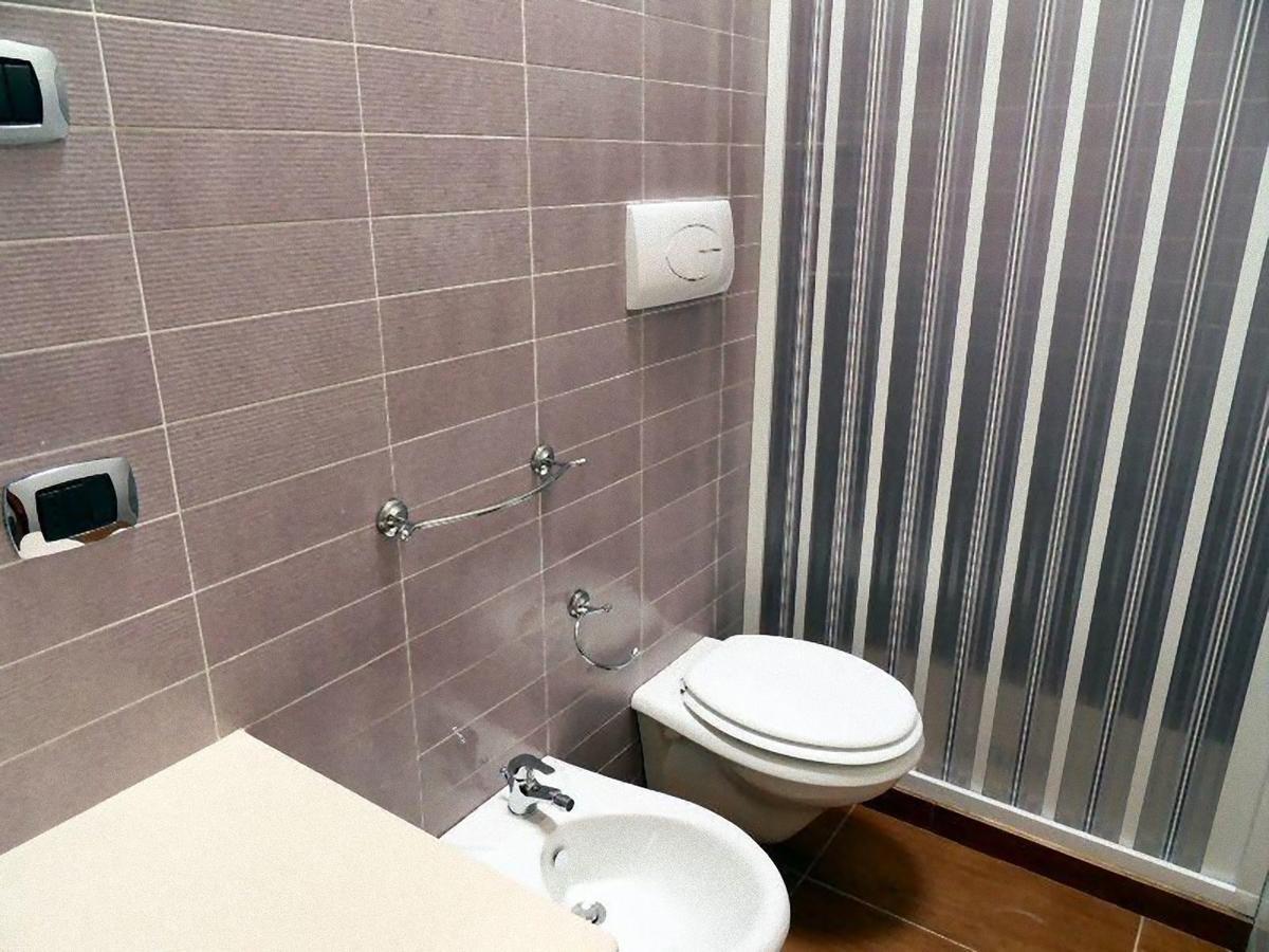 Residence Bandiera Gialla Маргерита-ді-Савоя Екстер'єр фото